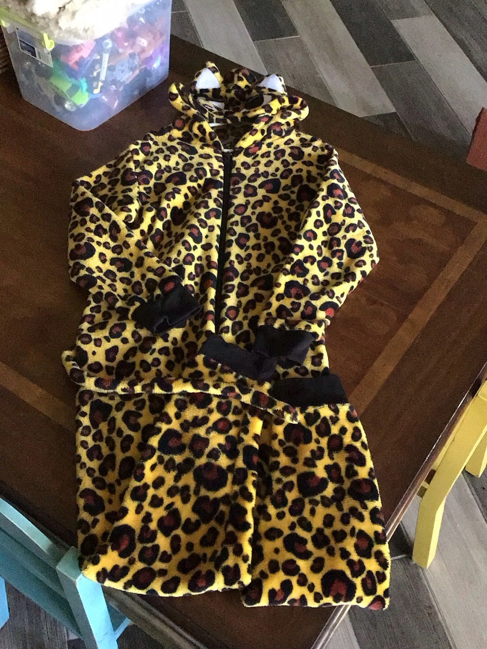 Yellow Leopard Print Hooded Fleece Set